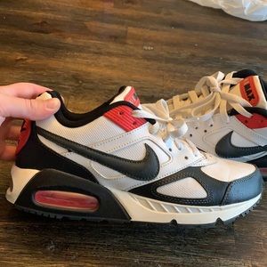 Nike Air Max sneakers size 8 retro